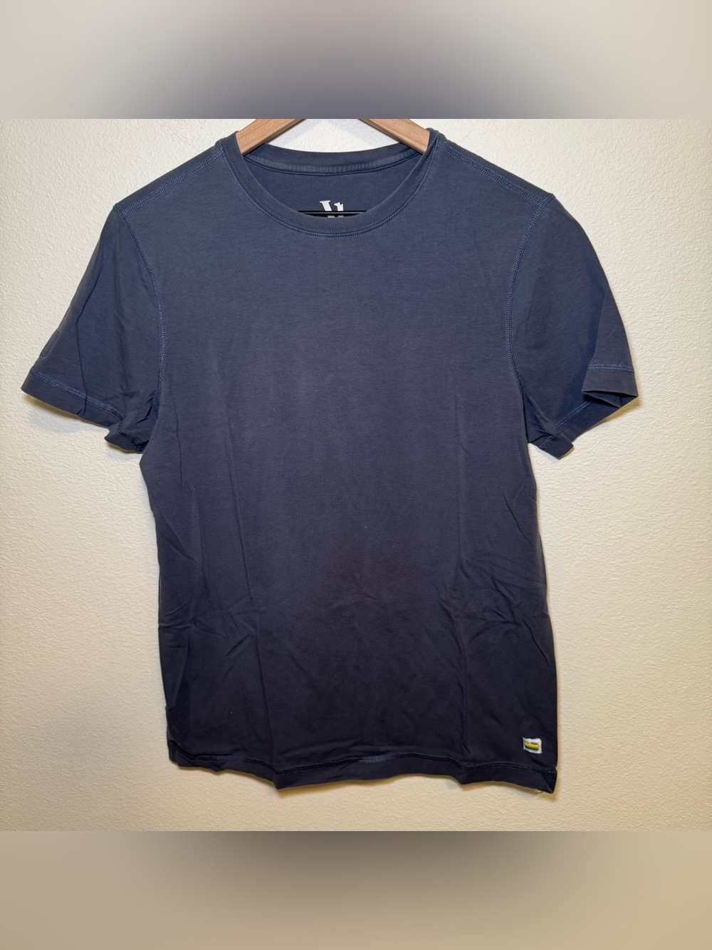 Vuori T-Shirt - small